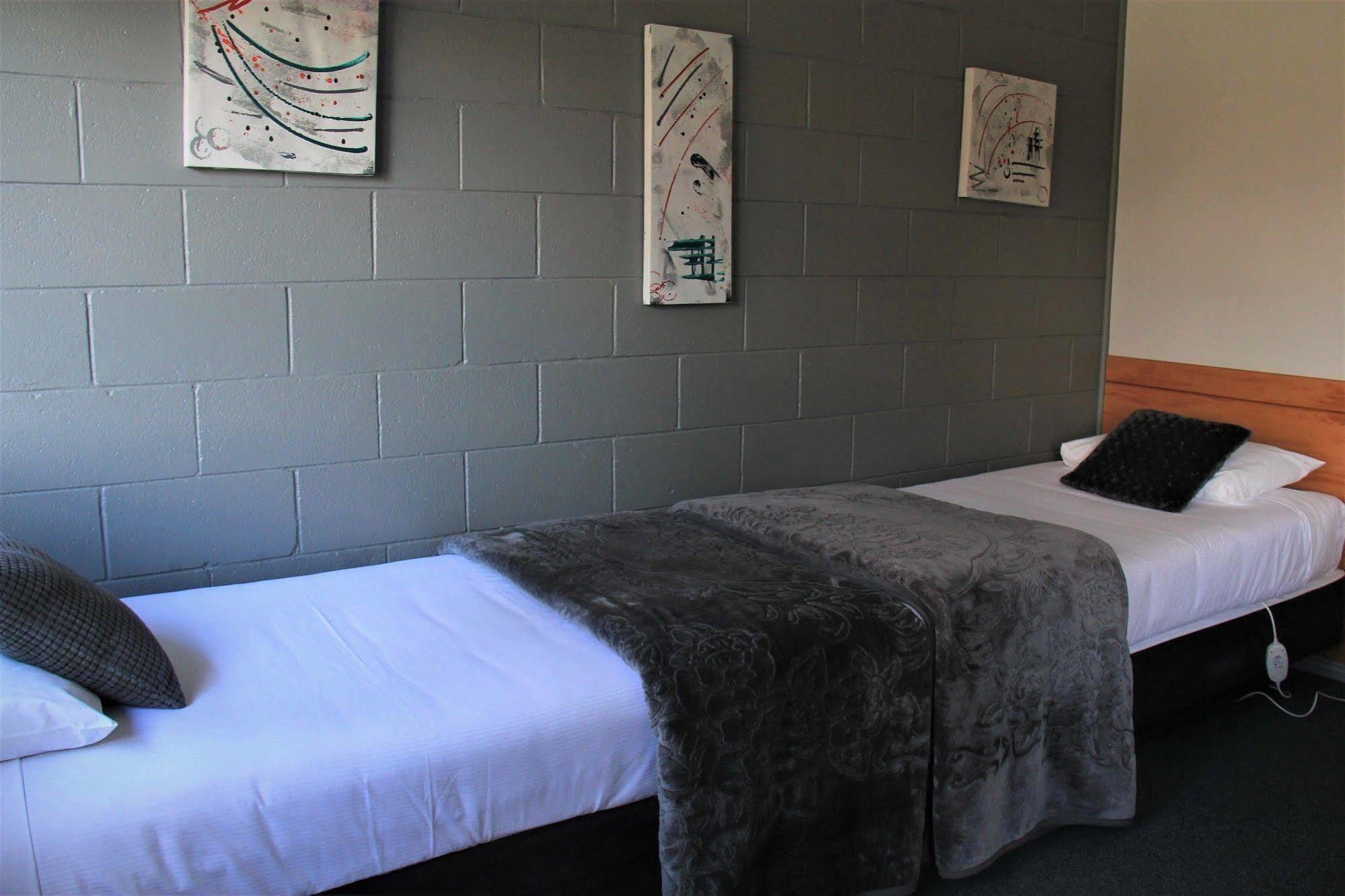 Hideaway Of Rotorua Motel Bagian luar foto