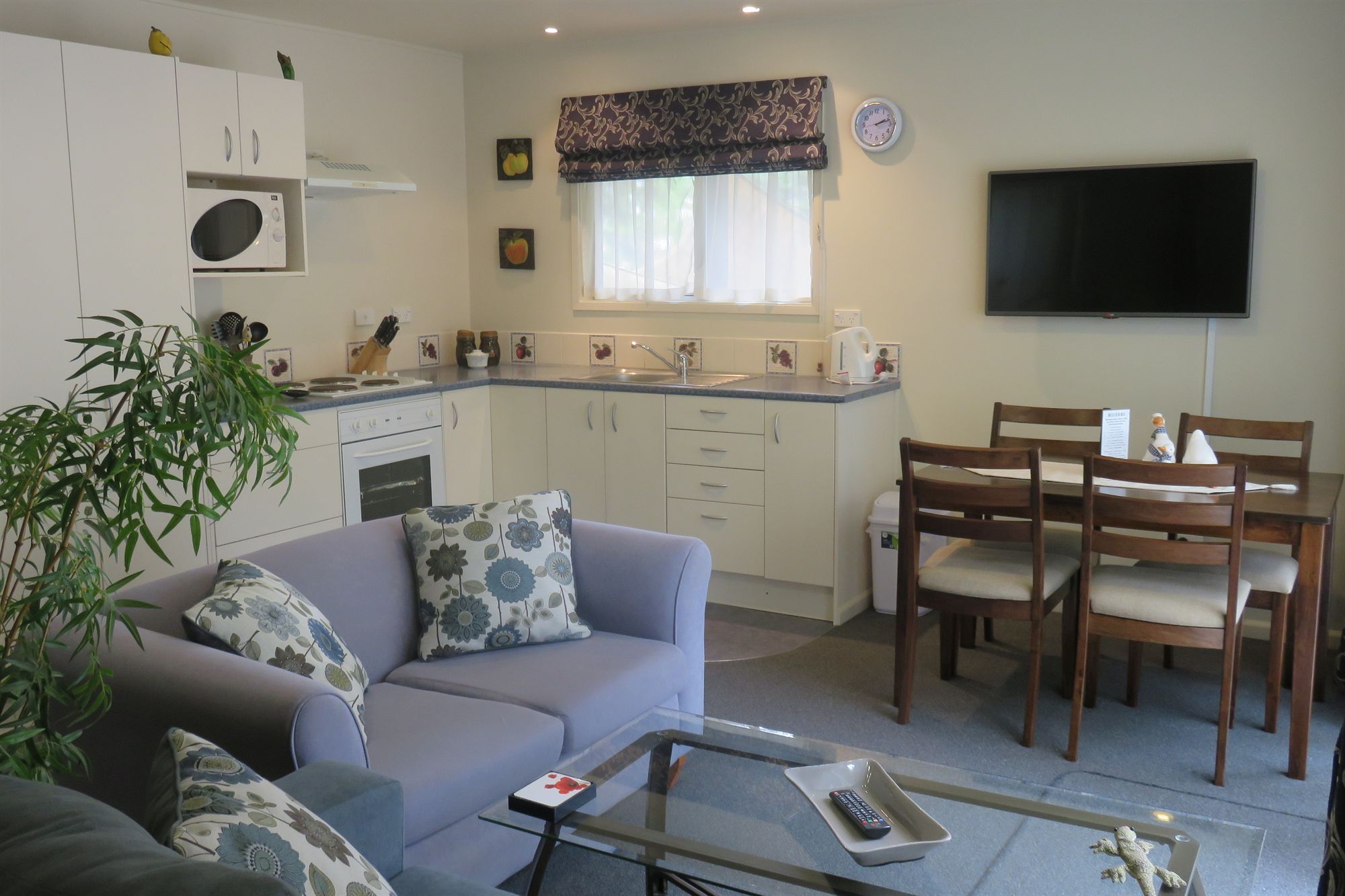 Hideaway Of Rotorua Motel Bagian luar foto